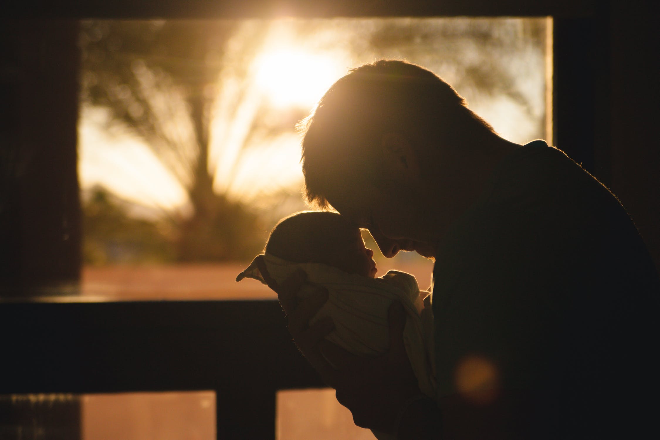 Newborn cries every time i put her sales down